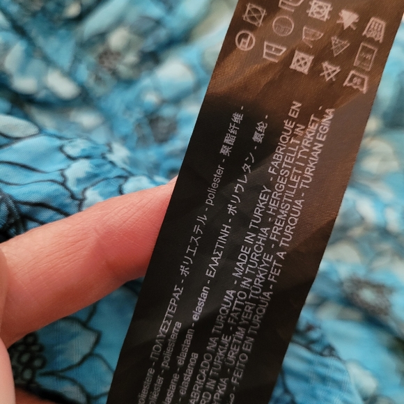 Floral dress - Picture 8 of 8